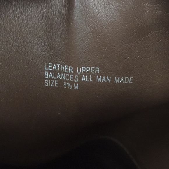 Knee high brown small heel boot - Picture 5 of 5